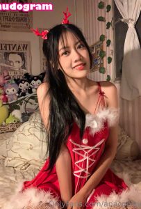 รูปโป๊ Valniez หรือ Anacoolkids ดาว Onlyfans อย่างแซ่บ